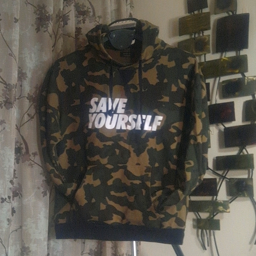 ZARA MAN HOODIE